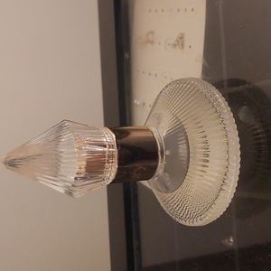 Charlotte Tilbury scent of a dream.